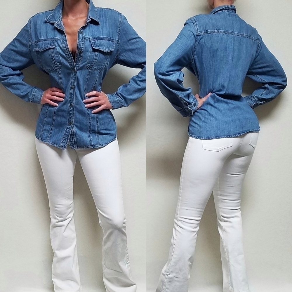 VINTAGE Covington Light Wash Stone Wash Button Up Long Sleeve Shirt